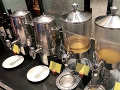 -顺德联塑万怡酒店·万荟轩自助餐厅