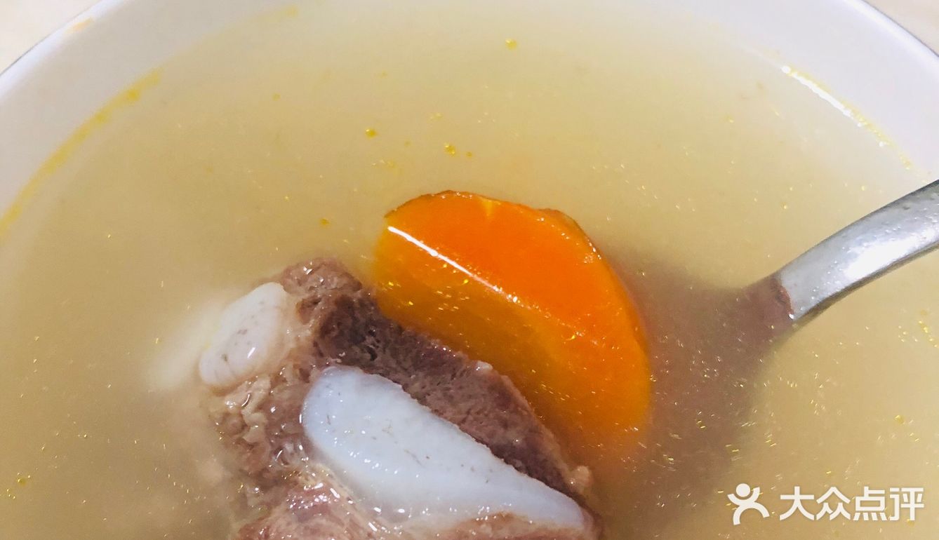 一人一口锅一大碗汤！