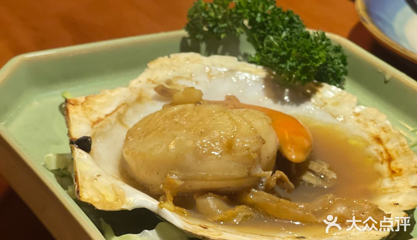 深夜打卡活泼水产