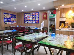 大堂-名超海鲜烧烤大排档