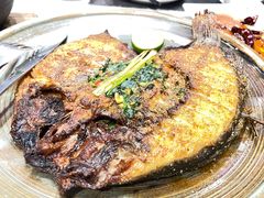 香芧香烤罗非鱼-滇越乘象云南餐厅(豆各庄店)