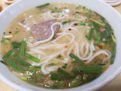 -桥香园云南过桥米线(金马碧鸡店)