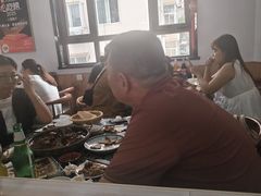-八两八金·莱芜特色炒鸡(市南漳浦路店)