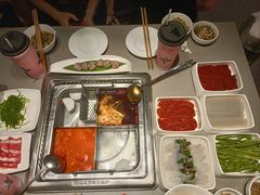 -海底捞火锅(东方时代广场店)