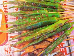 -威记烧嘢·南宁烧烤·超级生牛(绿地店)