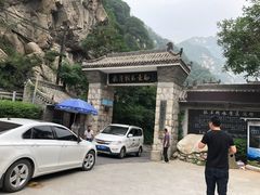 -沣峪森林公园龙潭戏水景区