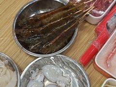 -杨老板·海鲜集市火锅·鲜切牛肉(中防万宝店)