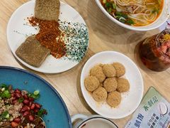-贵凤凰贵州米粉(五道口店)
