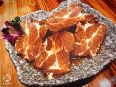 调味梅花肉-万兴佳烤肉·长白山老味道(宏泰广场店)