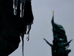 -人民防洪胜利纪念塔