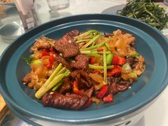 小炒黄牛肉-鹿港小镇(悠唐店)