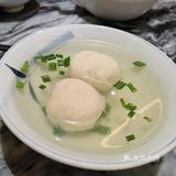 二楼自助点餐，饭菜都是不错的，价格也比较合理