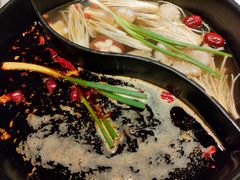 -钢管厂五区小郡肝串串香(奥克斯广场锦城万达店)