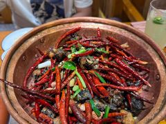 -老滇山寨•云南特色菜•地方菜•民族风情歌舞表演(金碧店)