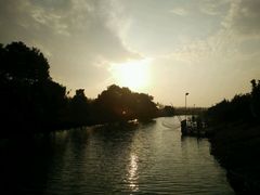 -明珠湖天鹅苑·农家菜馆