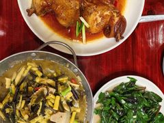 -芦茨金富饭庄·25年老字号·专做稻草鸡