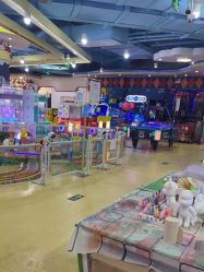 -开心哈乐儿童主题乐园(孙河易事达店)
