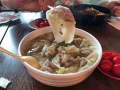 -重庆老字号·吴抄手·高豆花(T3航站楼店)