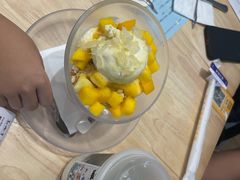 -满记甜品(巴黎春天宝山店)