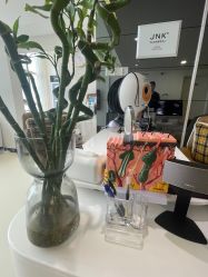 -JNK皮肤管理中心