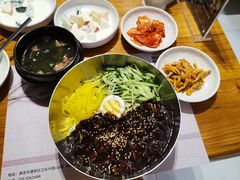 -丽池宫韩式汗蒸会馆(华灯坊店)