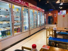 大堂-成都玉林串串香火锅(三八店)