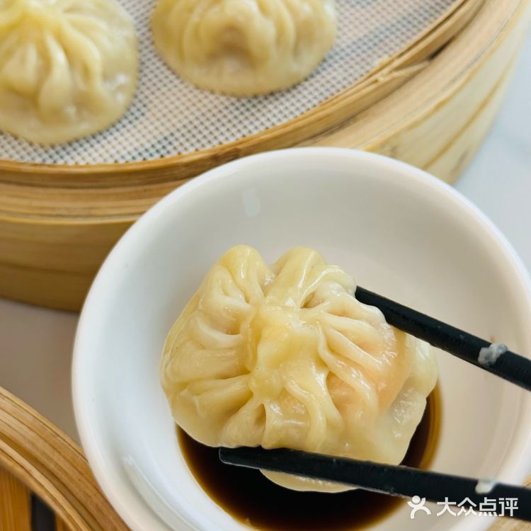 潮州新开的！还没什么人知道的爆汁灌汤包～