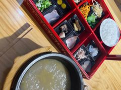 -勺子米线·云南传统小吃市集(四方街店)
