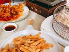 -小船渔村•大连菜•大连焖鱼(黄河路店)
