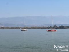 -邛海风味特色菜馆