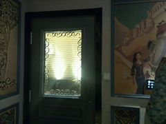 -环球梦主题KTV(曲阳生活购物中心店)