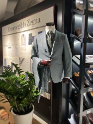 -BRANS PORO布朗斯伯勒西装高级定制·瑞璞西装(金陵店)