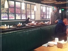 大堂-南拳十三姨·潮汕砂锅粥(世纪金源店)
