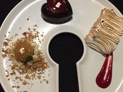 甜品拼盘-AZUL by FUEL蓝色·法式酒馆(琶醍店)