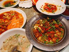 -巴特餐饮6加1音乐餐吧·新疆菜