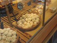 -啊噗吐呦现场烘焙(麦凯乐店)