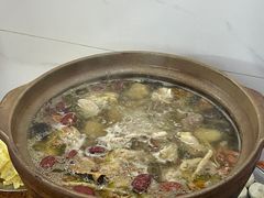 -威邵鸡煲(西华路总店)