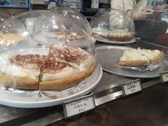 -Pie Bird(新闸路店)
