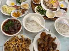 -桥香园云南过桥米线(金马碧鸡店)