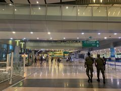 -西沃古尔·拉姆古兰爵士国际机场