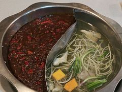 -储奇门鳝鱼火锅(总店)