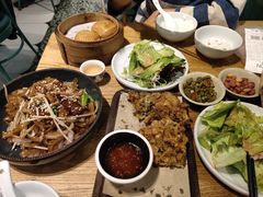 -潮粥荟·潮汕砂锅粥(朝阳大悦城店)