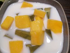 -香港龟正盅 手作糖水甜品龟苓膏(千灯湖环宇城店)