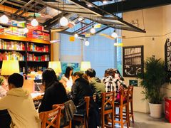 -西西弗书店&矢量咖啡(凯德晶萃广场店)