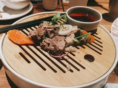 牧民烤羊排-耶里夏丽·丝路新疆菜·清真食品(徐汇南丹东路臻选店)