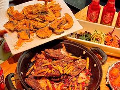 -小三峡食府(西五路店)
