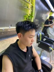 -不迫先生专业男士剪发