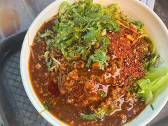 油泼杂酱菠菜面-老陈婆手工面庄