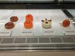 -潮一不贰·法式甜品·生日蛋糕·西式简餐(外滩店)