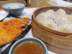 -馋三尺蟹粉小笼(人民广场店)